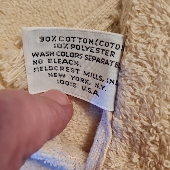 Vintage Elegant Lace Trim Guest Bath Hand Towel - Cream NWOT 4 Towels - Picture 5 of 5